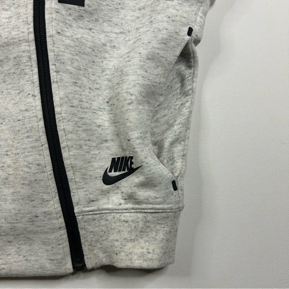 Nike Vest Small White Tech Pack Hooded Training Running Jogging Tech Unisex - Picture 7 of 8